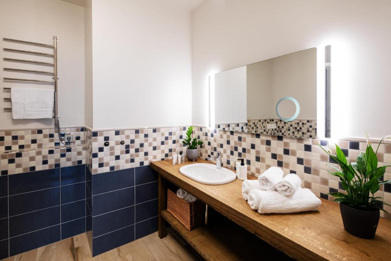Riga Riverside Spacious One Bedroom Apartment Bagian luar foto