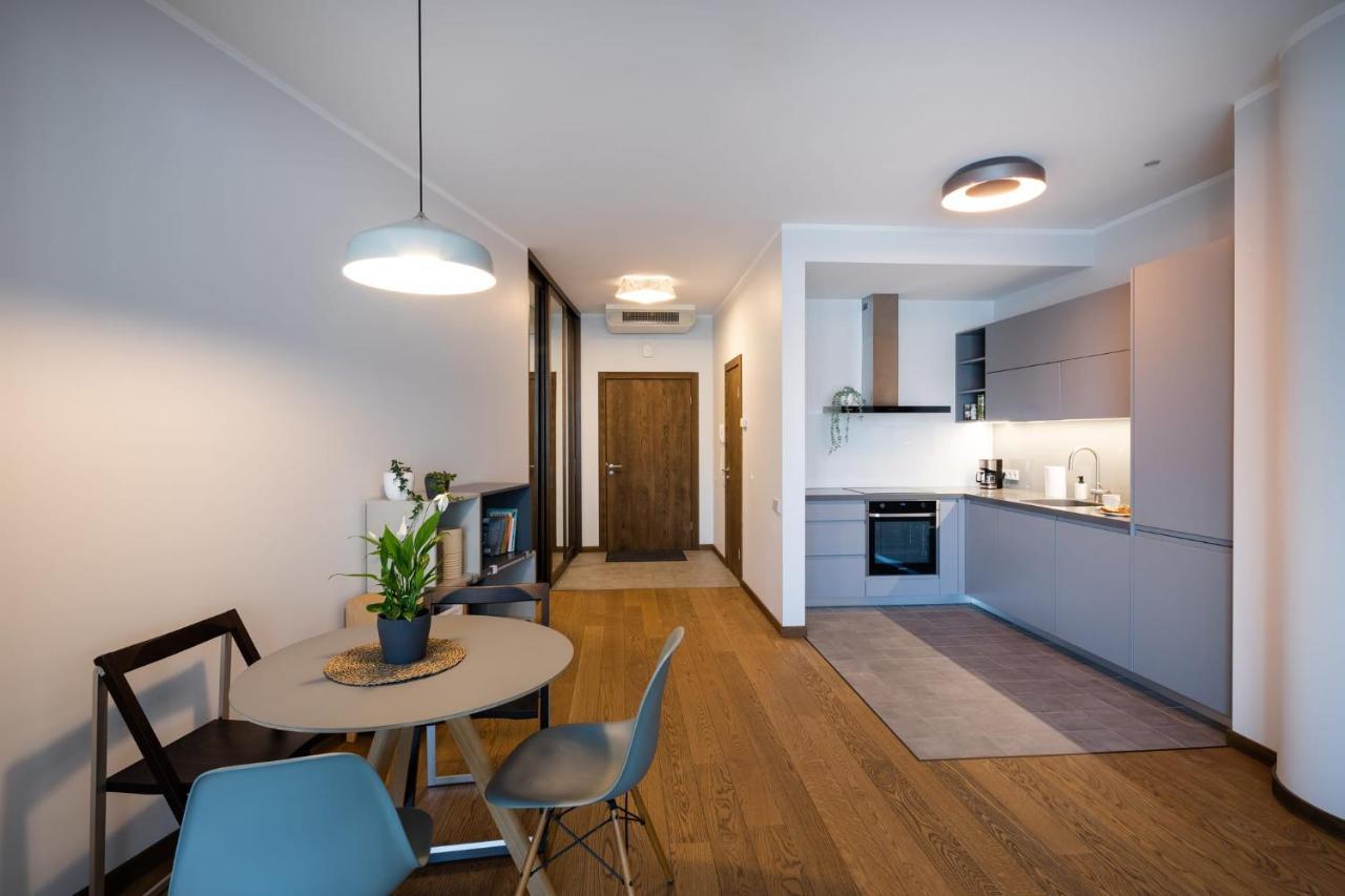 Riga Riverside Spacious One Bedroom Apartment Bagian luar foto